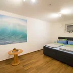 Anton's Souterrain-wohnung Apartamento Eberfing